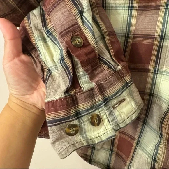 Carhartt Essential Plaid Longsleeve Flannel Shirt  Mens Size L - Picture 3 of 8